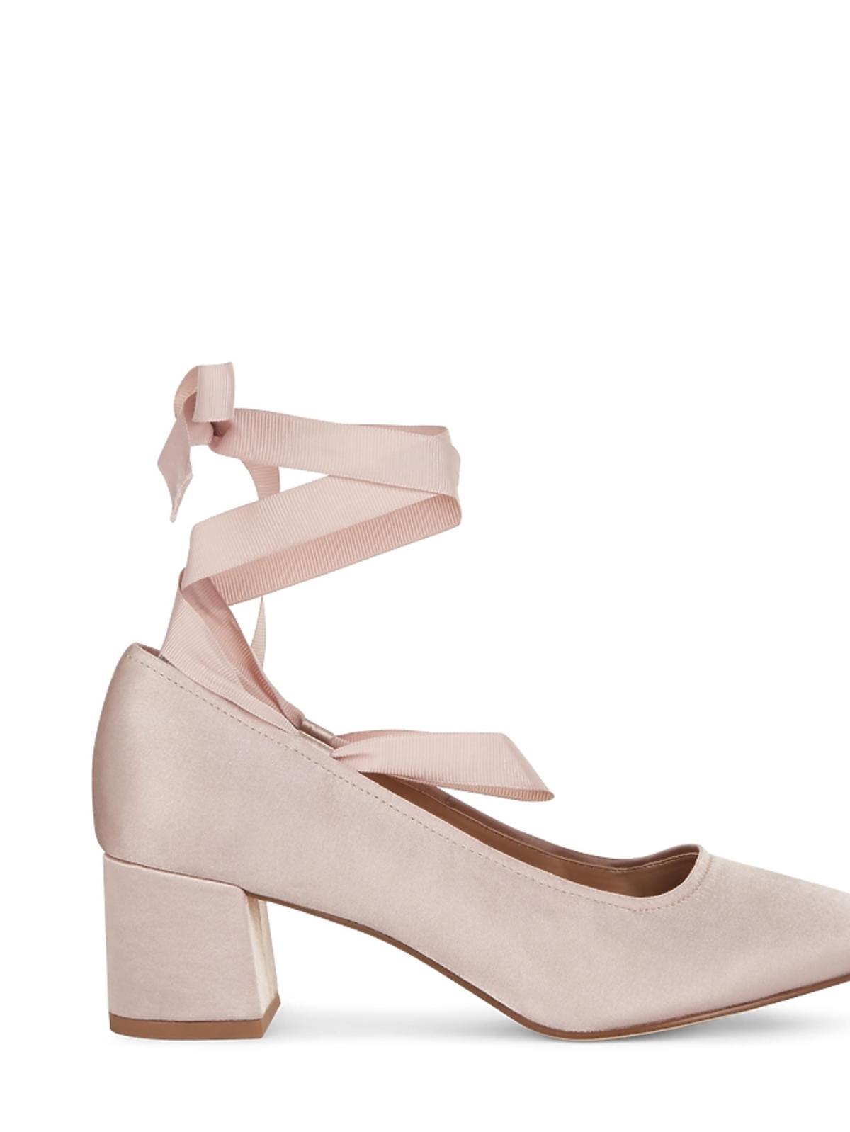Tanie buty na studniówkę 2017 Zara Reserved H&M wyprzedaż, na niskim obcasie wiązane New Look