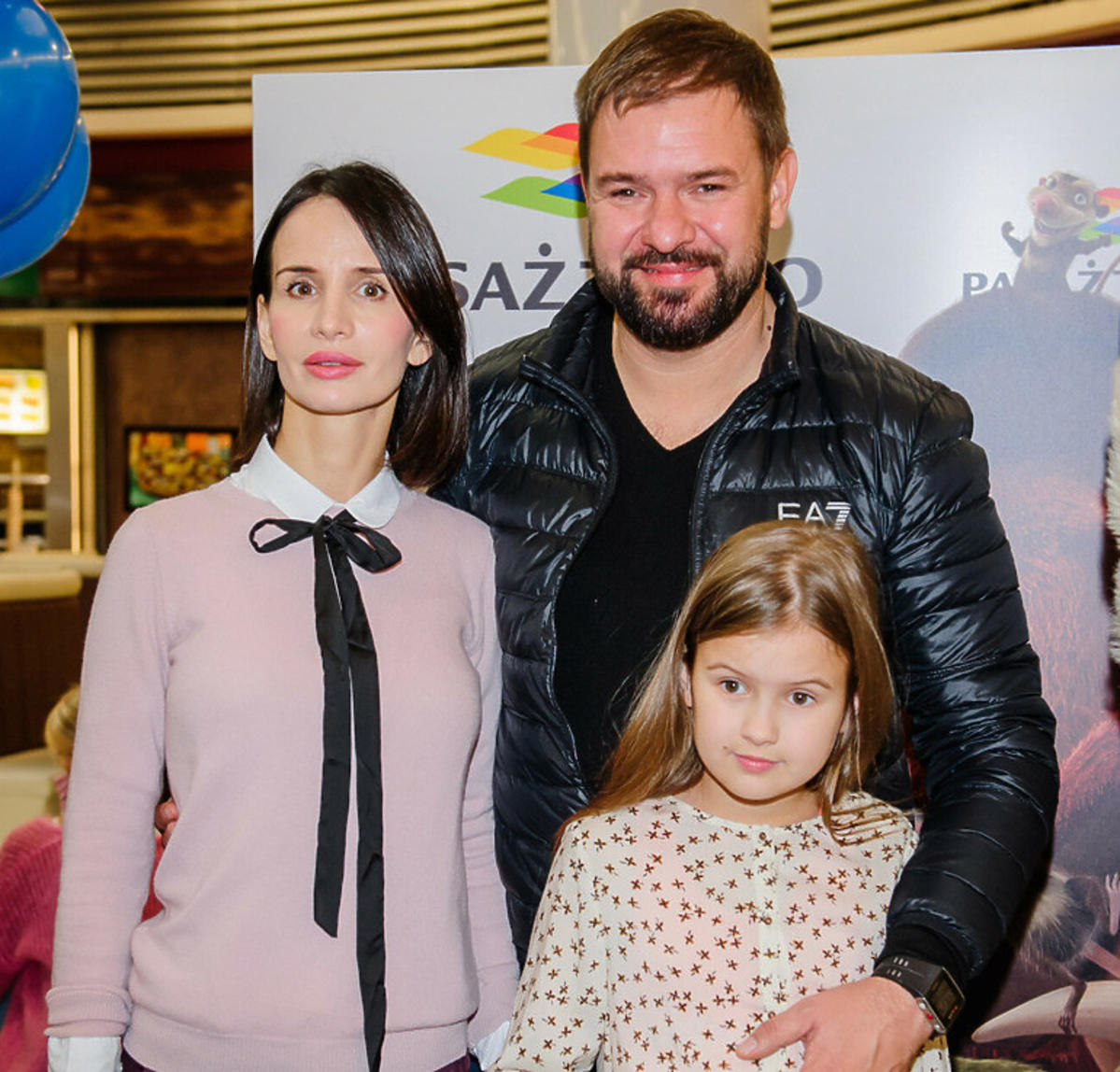 Viola Kołakowska i Tomasz Karolak z córką