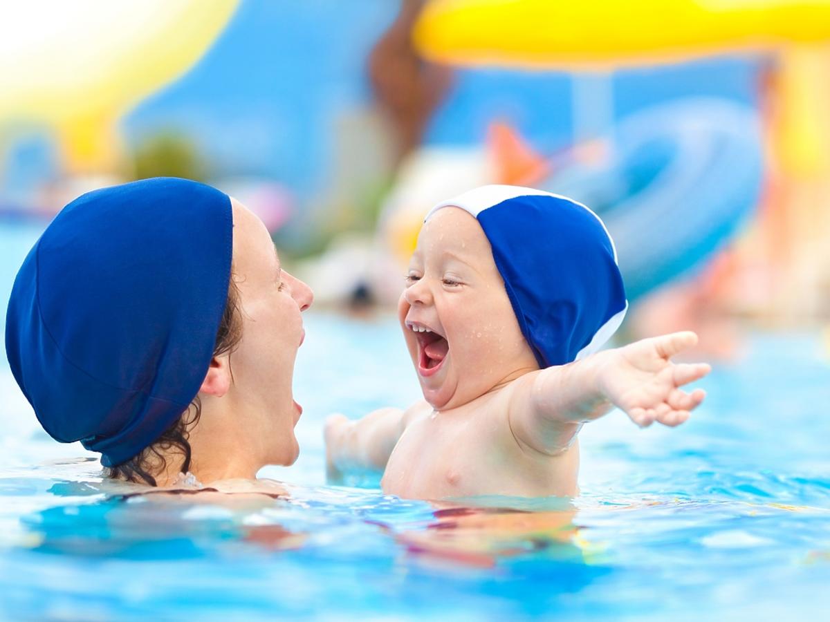 W jakim wieku dzieci mogą zacząć naukę pływania? 