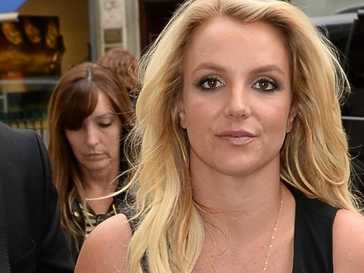 Wpadka Britney na koncercie