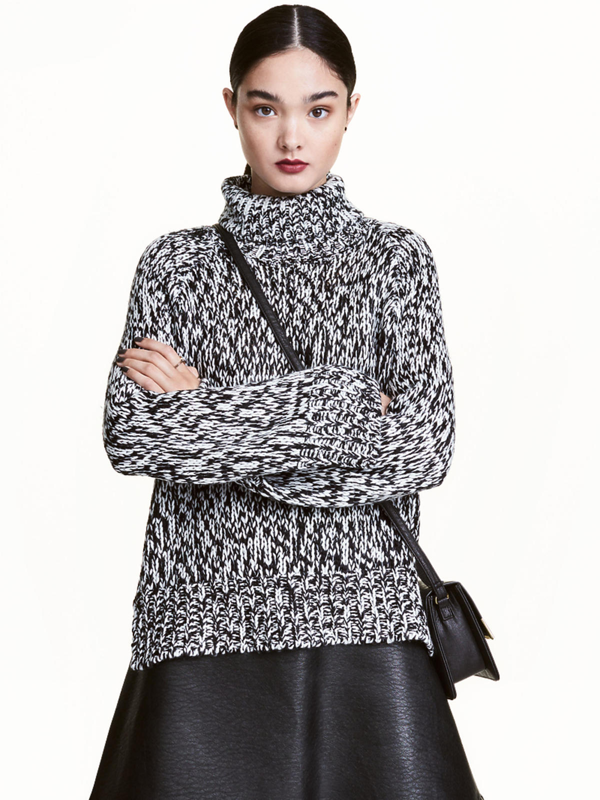Wyprzedaże 2017 H&M, Zara, Reserved: Gruby sweter z golfem H&M
