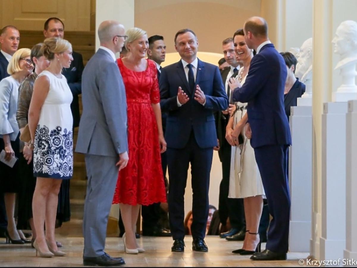 Bal księżnej Kate i księcia Williama w Łazienkach Królewskich - na zdjęciu z Agatą i Andrzejem Dudą