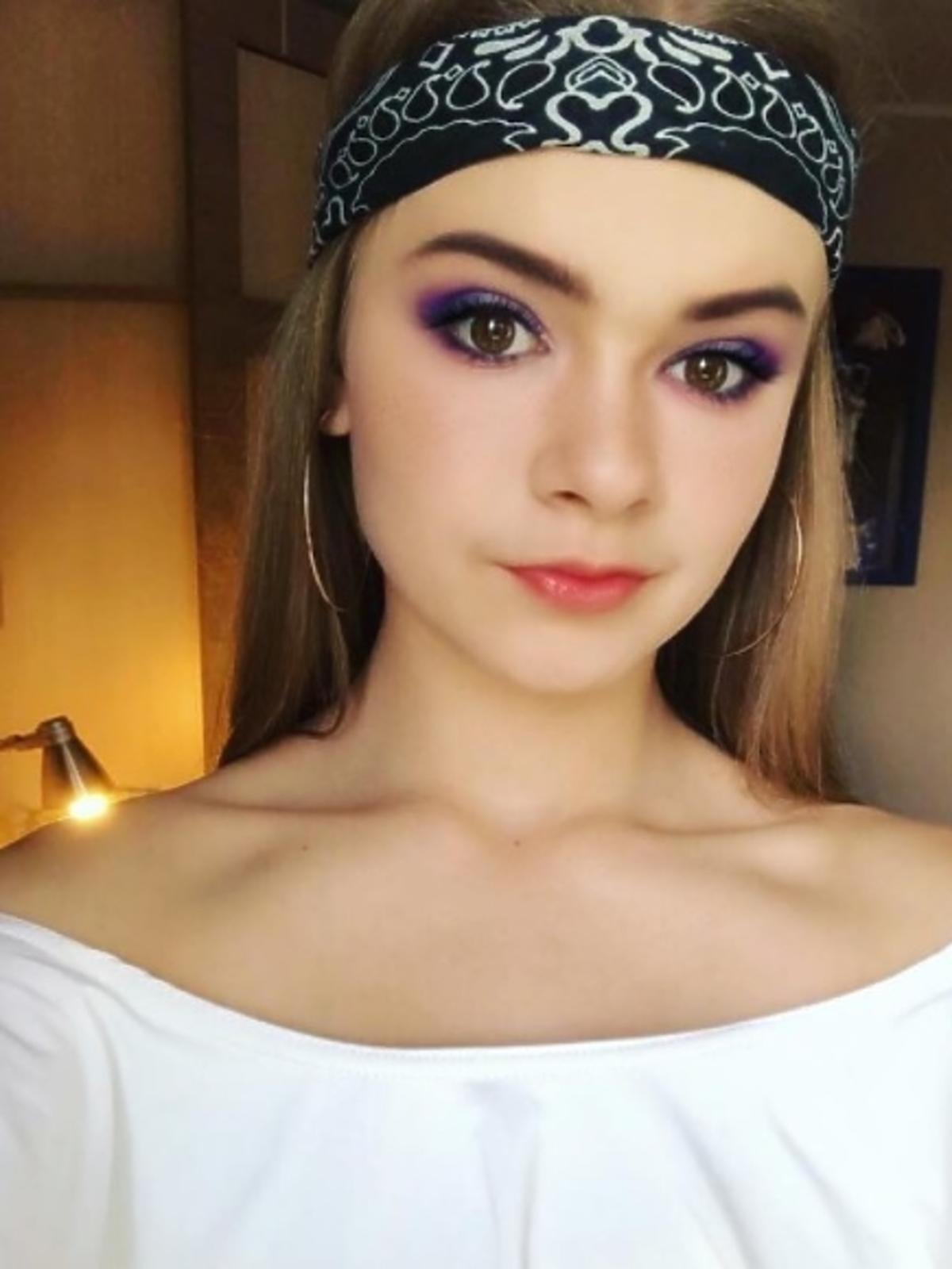 Julia Wróblewska na pokazie Kupisza