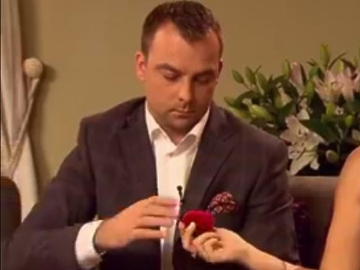 Rolnik szuka żony - Ania oddaje pierścionek zaręczynowy Mariuszowi