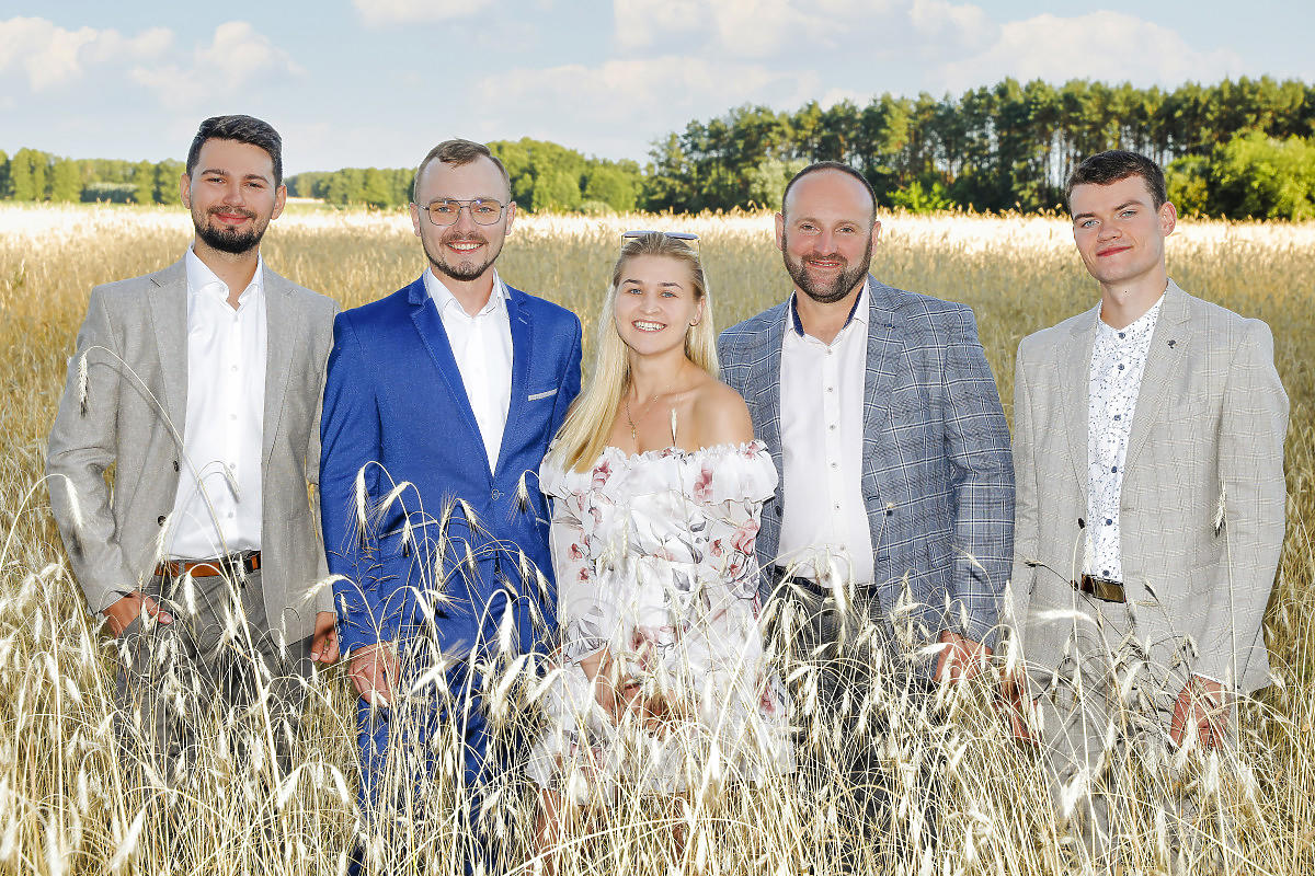 Uczestnicy Rolnik szuka żony 9